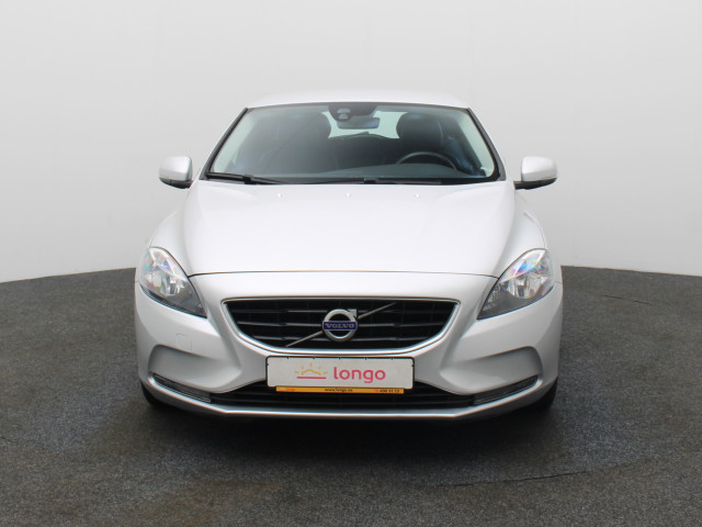 volvo v40 drl