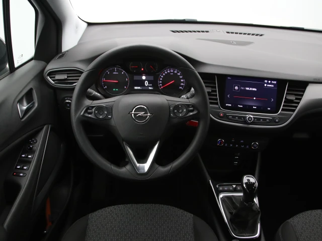 Opel Crossland X Innovation 1.2 EcoTec DIT 110 hp S&S 5MT (2018) Exterior  and Interior 