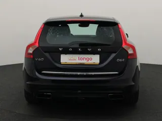 VOLVO V60 Momentum