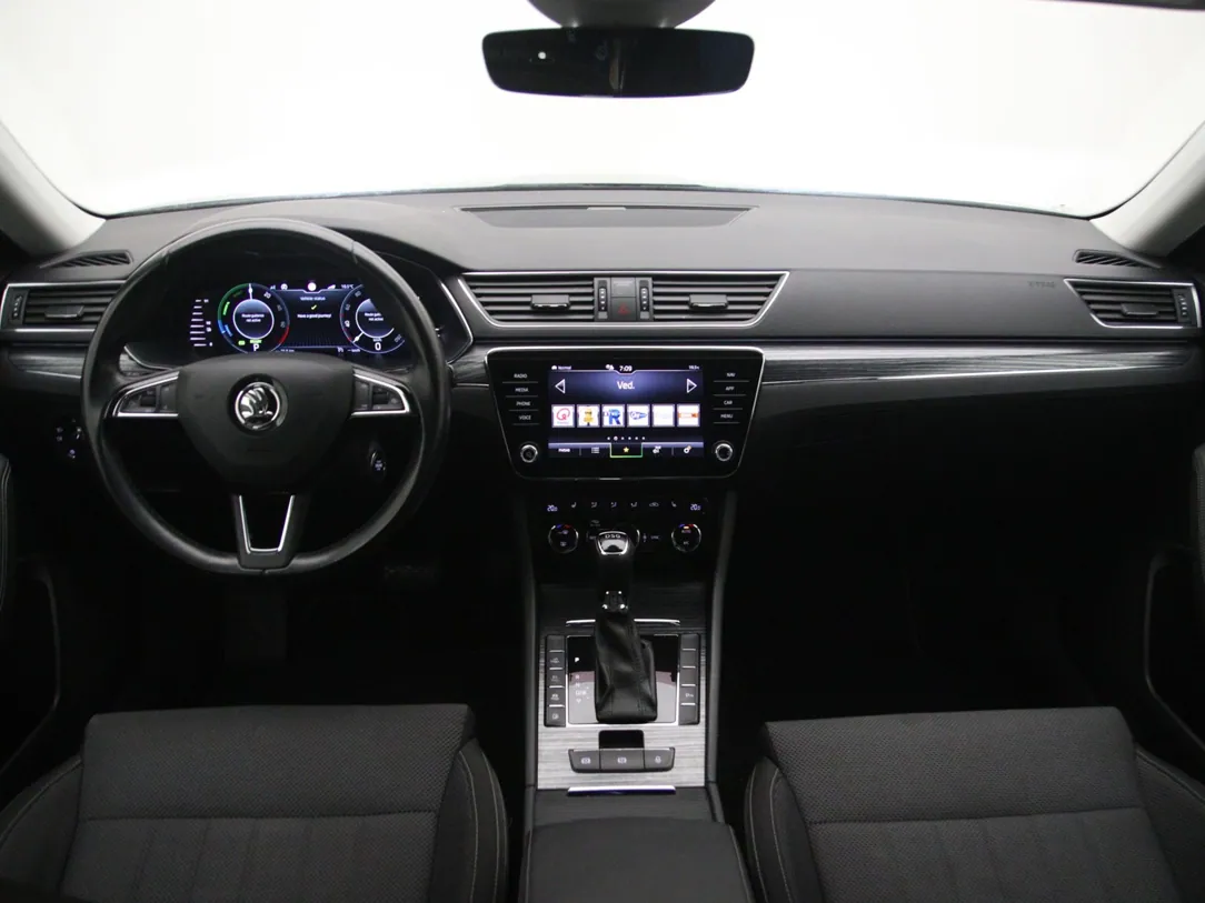 SKODA SUPERB Business Edition