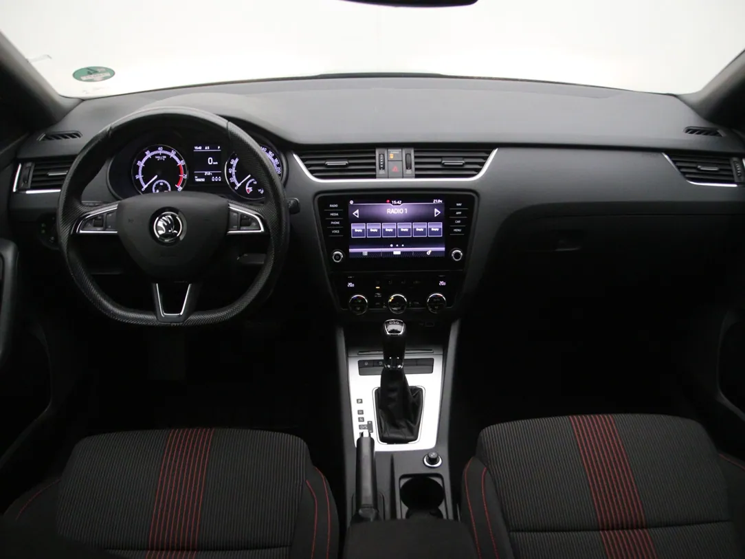 SKODA OCTAVIA Sport Business