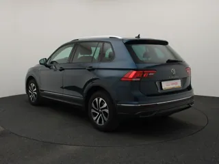 VOLKSWAGEN TIGUAN Active
