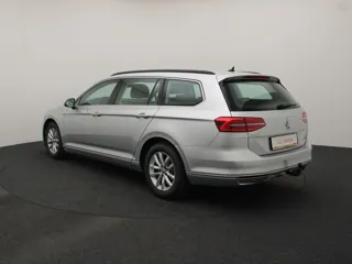 VOLKSWAGEN PASSAT B8 Comfortline Business