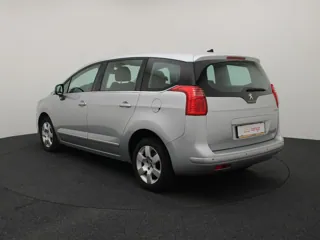 PEUGEOT 5008 Access