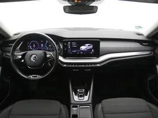SKODA OCTAVIA MHEV Business Edition