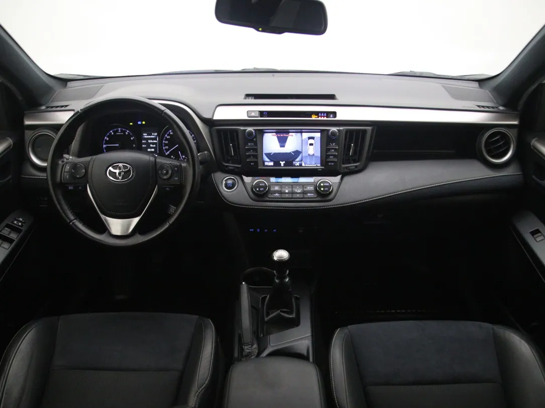 TOYOTA RAV 4 Style 
