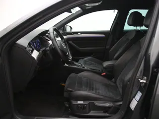 VOLKSWAGEN PASSAT B8 GTE Highline
