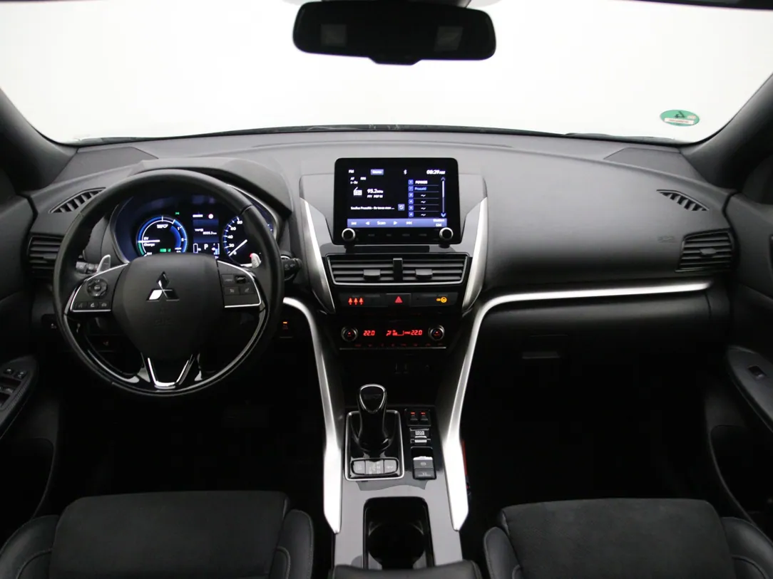 MITSUBISHI ECLIPSE CROSS Intense+