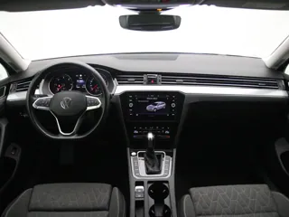 VOLKSWAGEN PASSAT B8 Style Business