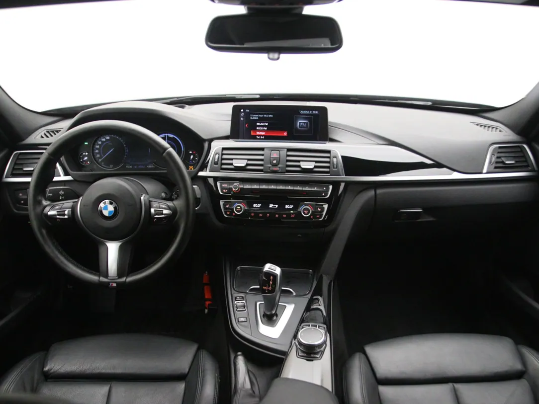 BMW 320 High Executive