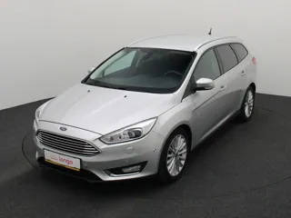 FORD FOCUS Titanium