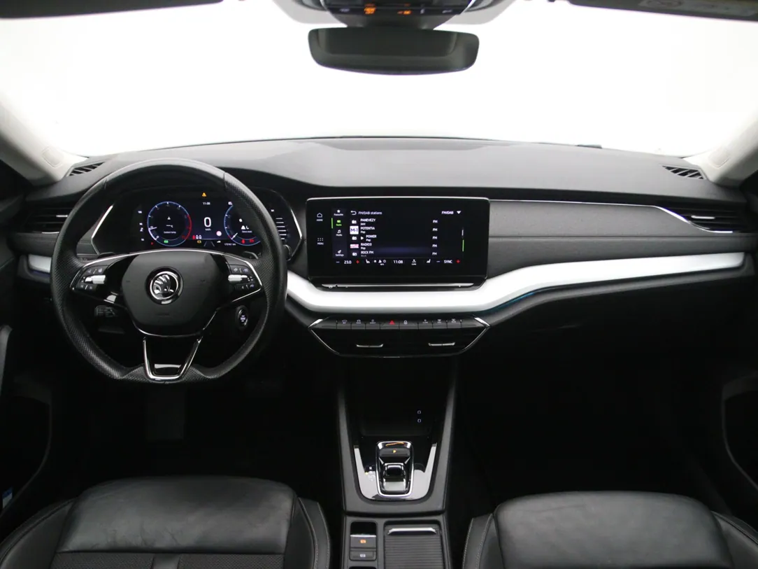 SKODA OCTAVIA MHEV Business Edition Plus