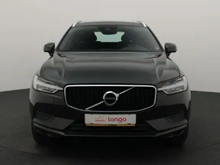 VOLVO XC60 Momentum