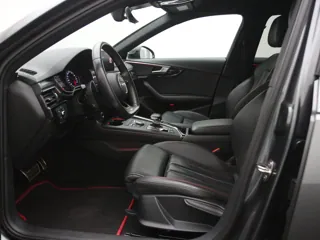 AUDI A4 Sport S Line Black Edition