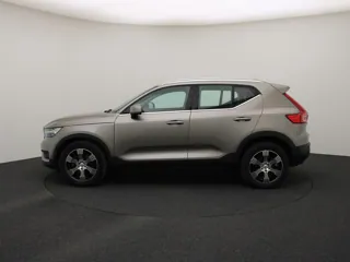 VOLVO XC40 Inscription
