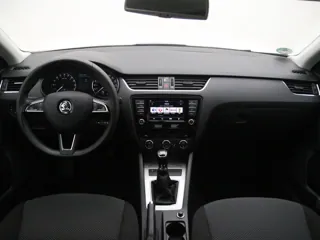 SKODA OCTAVIA Ambition Businessline
