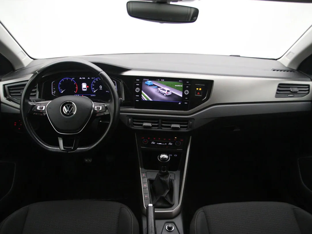 VOLKSWAGEN POLO Comfortline Business