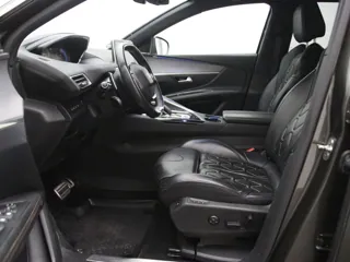PEUGEOT 3008 Première