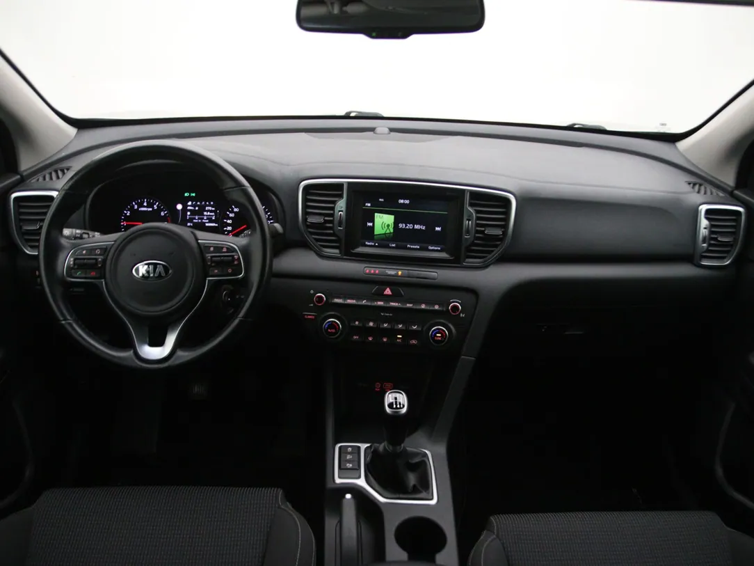 KIA SPORTAGE First Edition