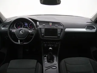 VOLKSWAGEN TIGUAN Comfortline Business
