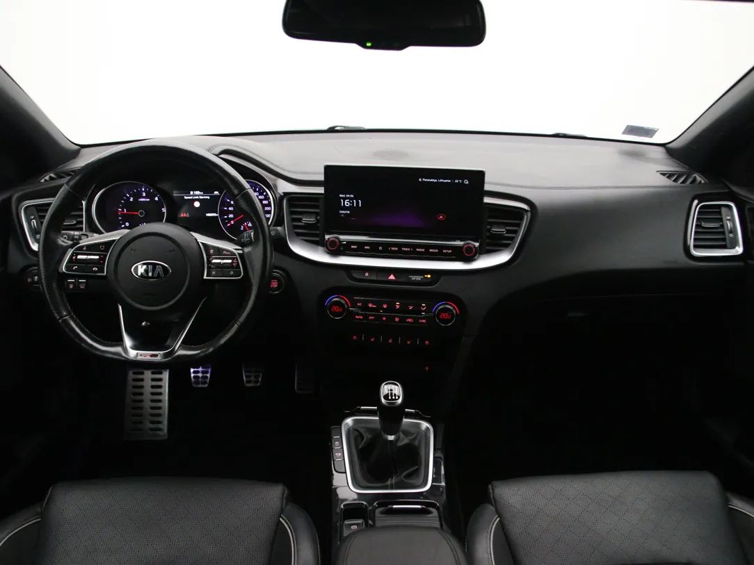 KIA CEED GT LINE