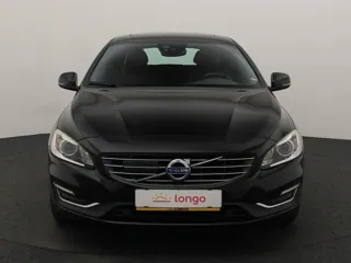 VOLVO V60 R-Design