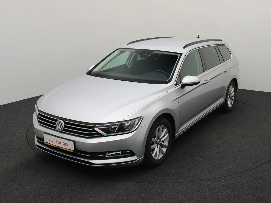 VOLKSWAGEN PASSAT B8 Highline
