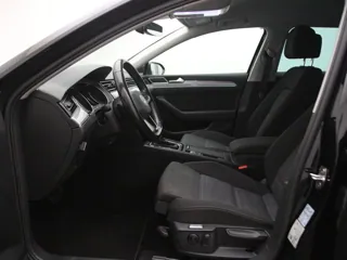 VOLKSWAGEN PASSAT B8 Style Business