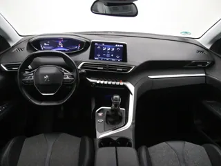 PEUGEOT 3008 Premium