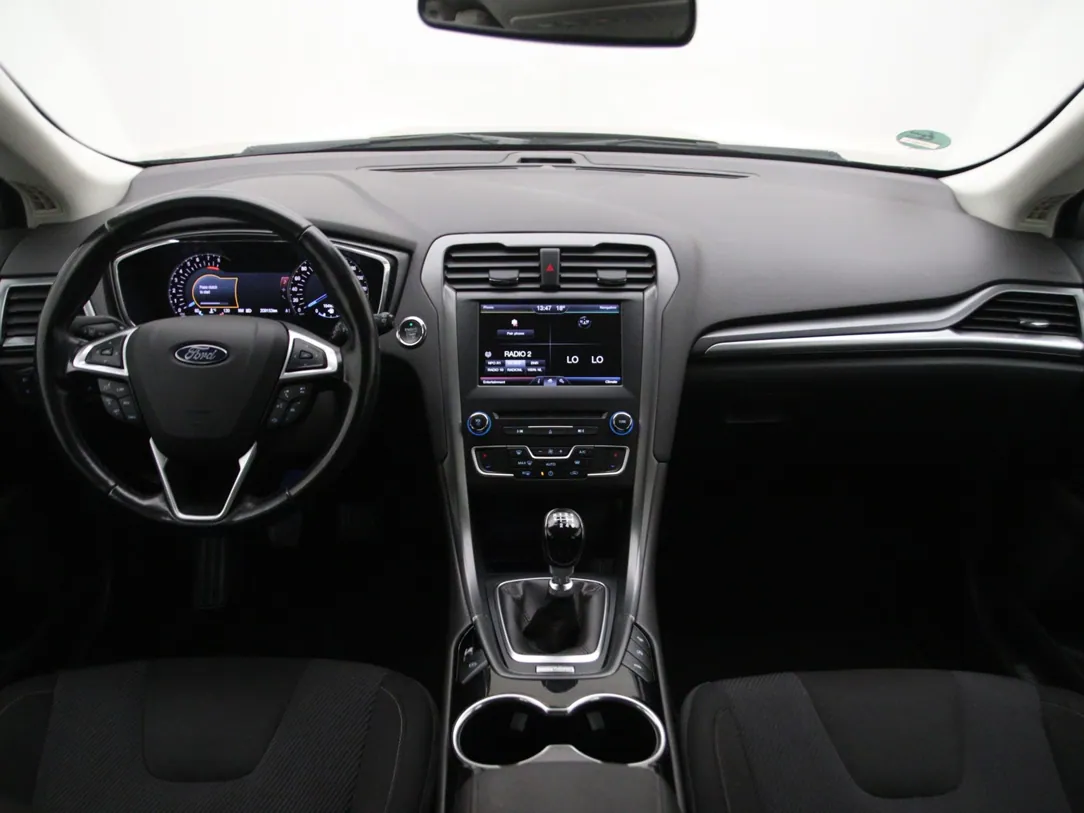 FORD MONDEO Titanium