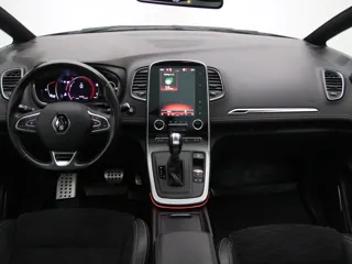 RENAULT SCENIC Black Edition