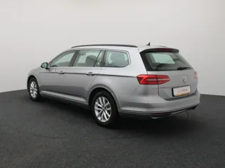 VOLKSWAGEN PASSAT B8 Comfortline Business