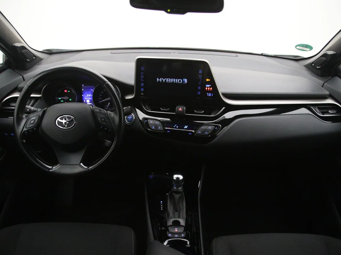 TOYOTA C-HR Style