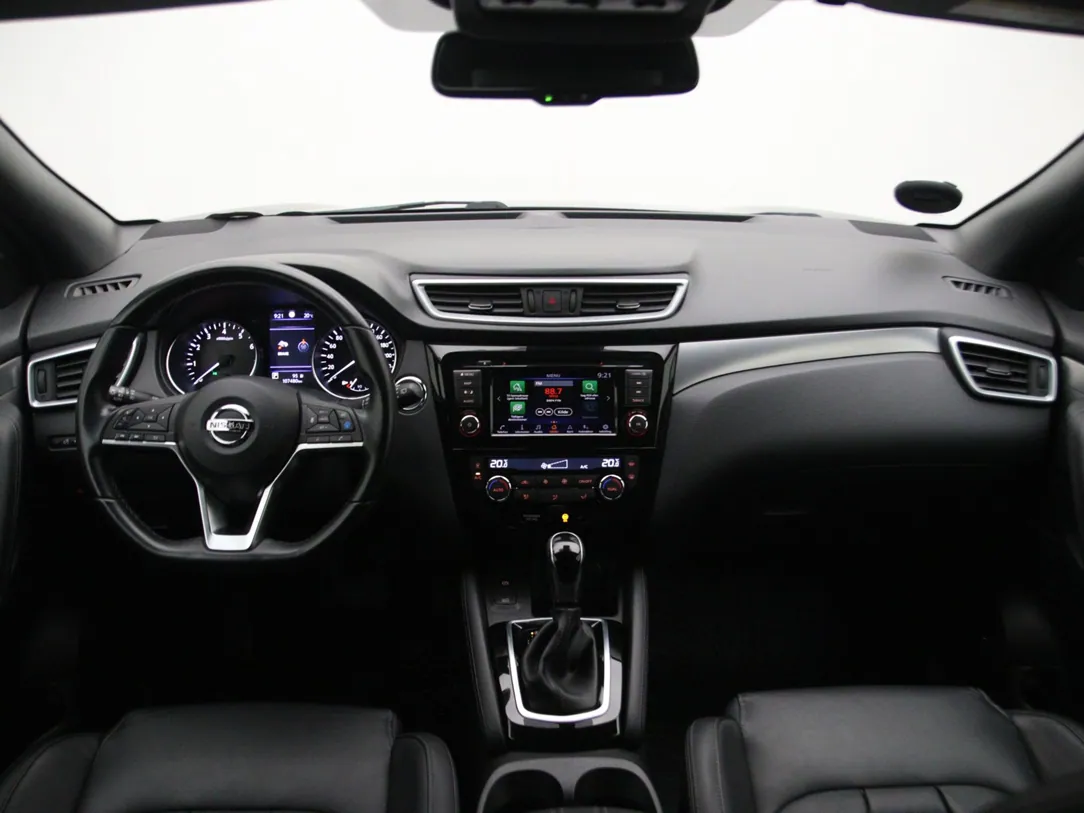 NISSAN QASHQAI Tekna Plus