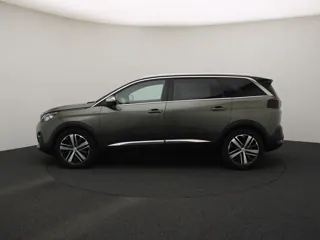 PEUGEOT 5008 GT