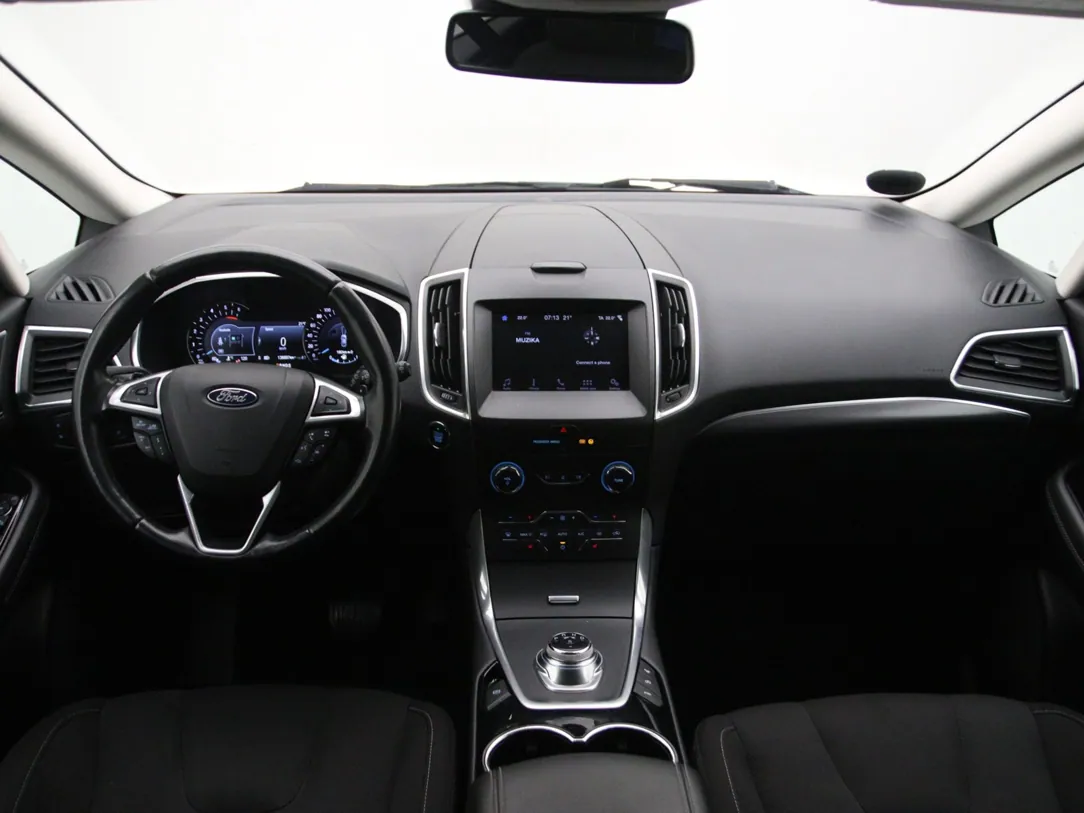 FORD S-MAX Titanium