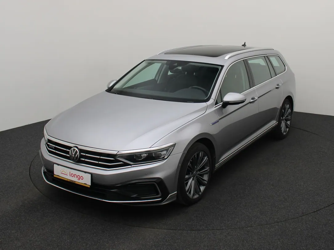VOLKSWAGEN PASSAT B8 GTE Elegance