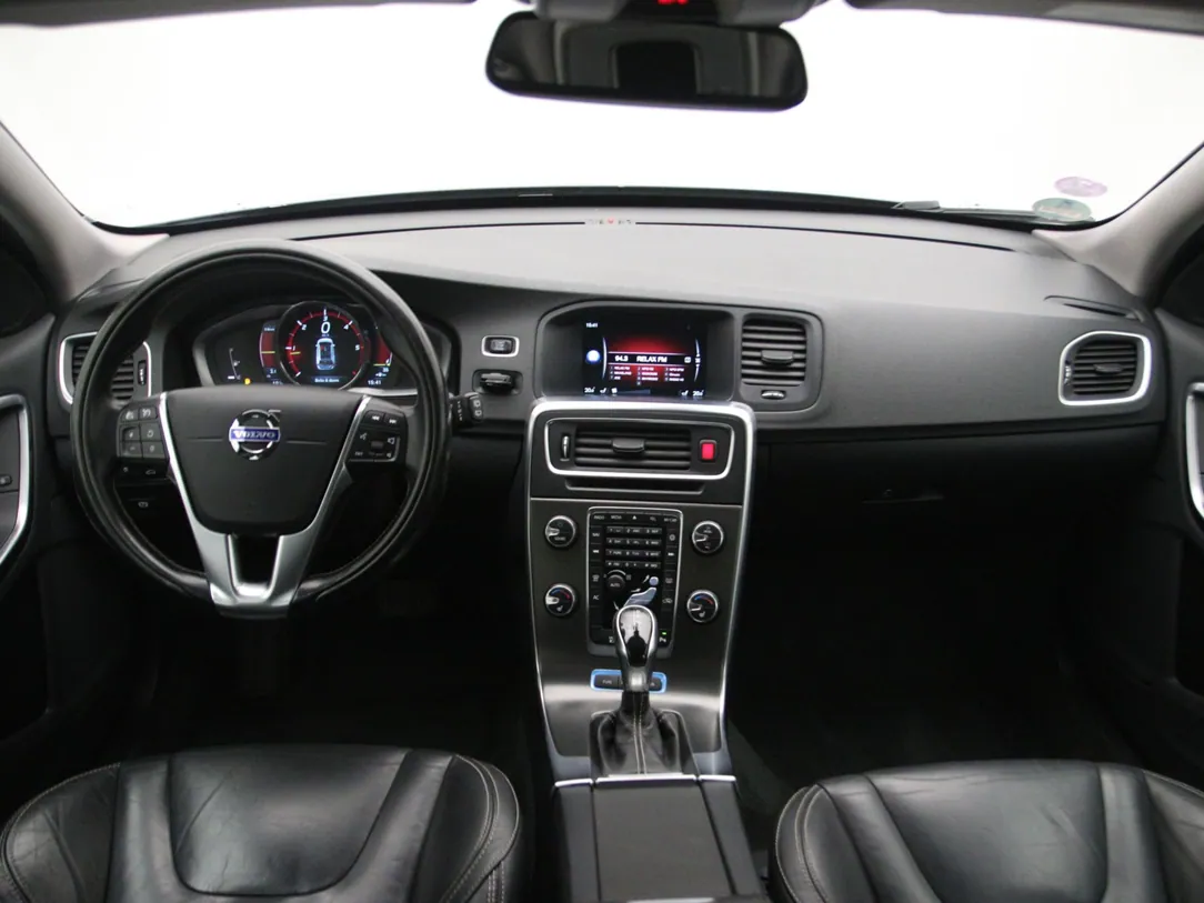VOLVO V60 Summum