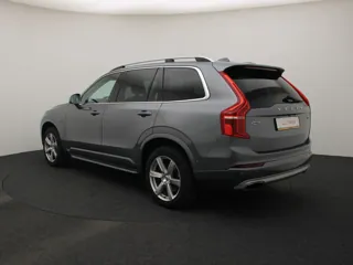VOLVO XC90 Momentum