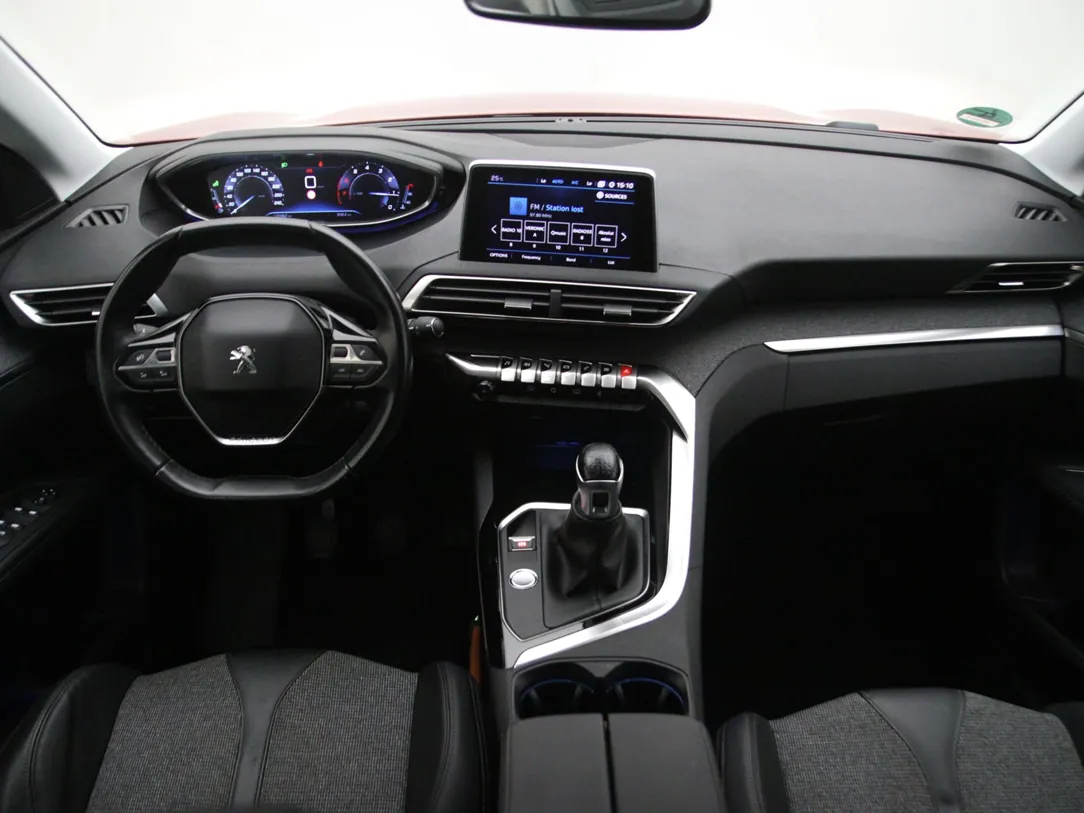 PEUGEOT 3008 Premium