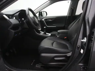 TOYOTA RAV 4 Business Intro