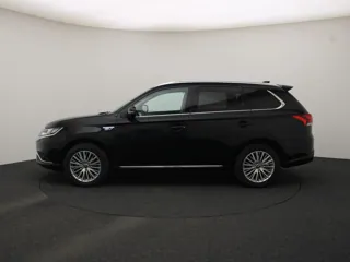 MITSUBISHI OUTLANDER Pure