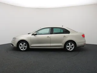 VOLKSWAGEN JETTA Life