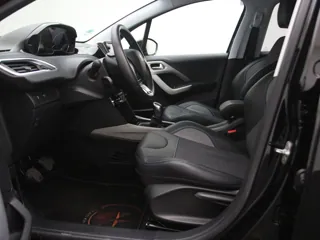 PEUGEOT 2008 Urban Cross