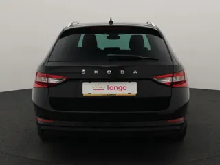 SKODA SUPERB Style