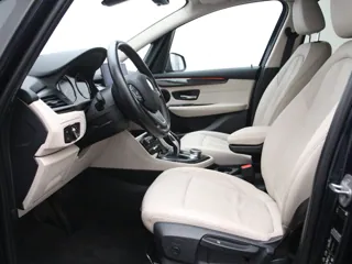 BMW 220 Gran Tourer  Luxury Business Plus