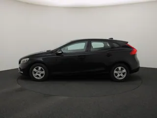 VOLVO V40 Momentum 