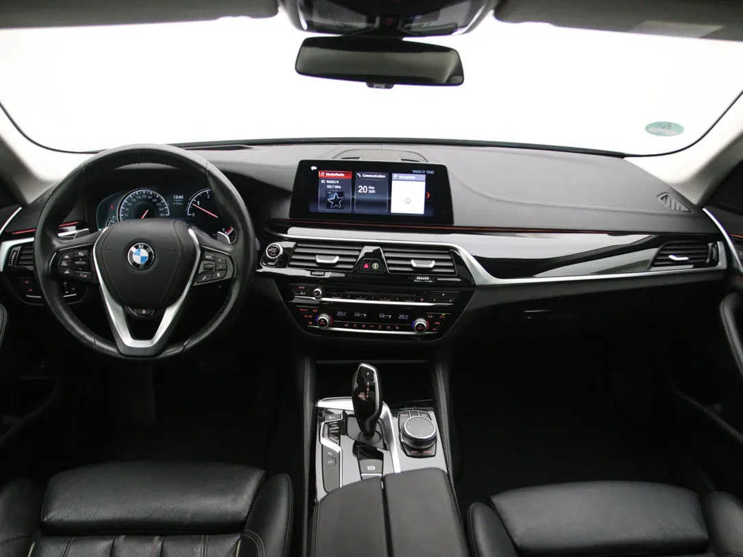 BMW 530 Luxury Line