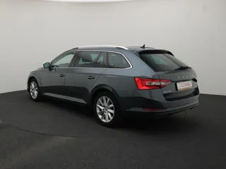SKODA SUPERB Style