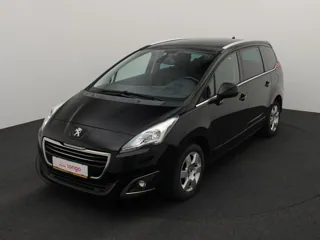PEUGEOT 5008 Executive